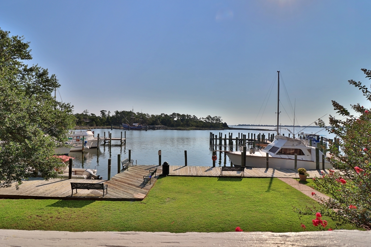 207 Queen Elizabeth Ave, Manteo, NC 27954 - Unit 10 -  - Other - Image 1 of 2