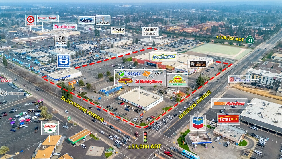 5418-5422 N Blackstone Ave, Fresno, CA à vendre - Photo du bâtiment - Image 1 de 12
