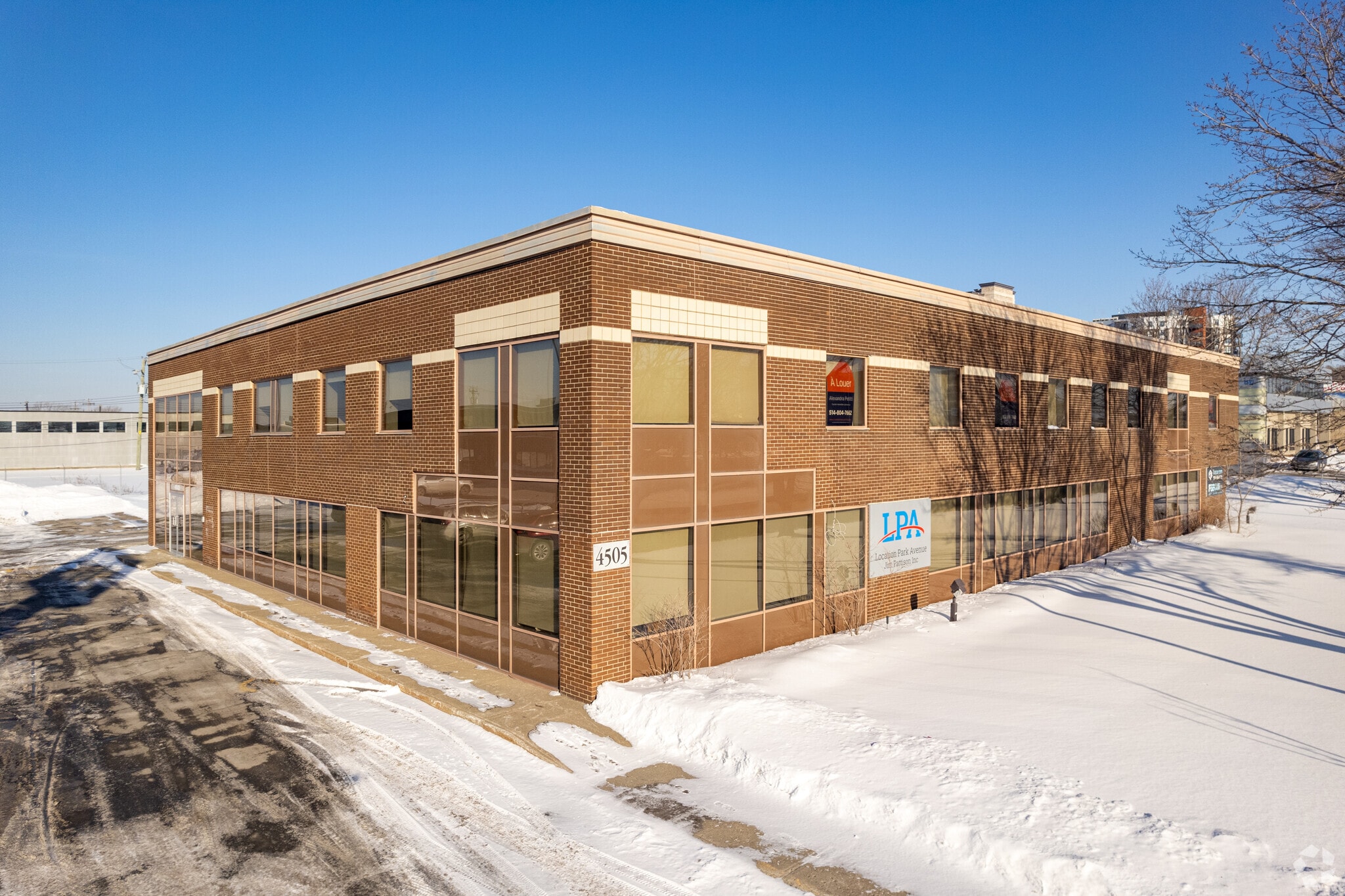 4505 Boul Métropolitain E, Montréal, QC for sale Building Photo- Image 1 of 30