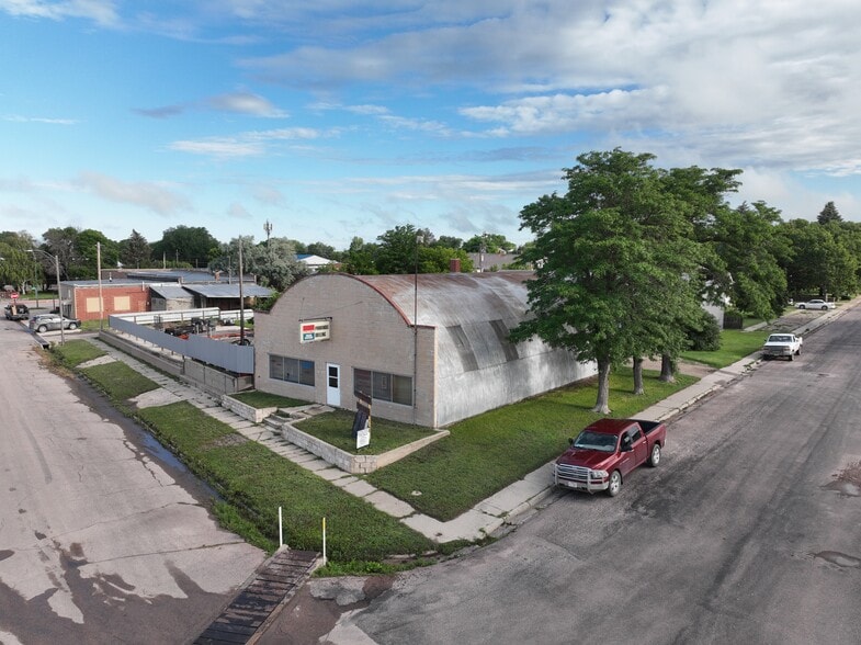 18 N 1st St, Hay Springs, NE for sale - Aerial - Image 1 of 17