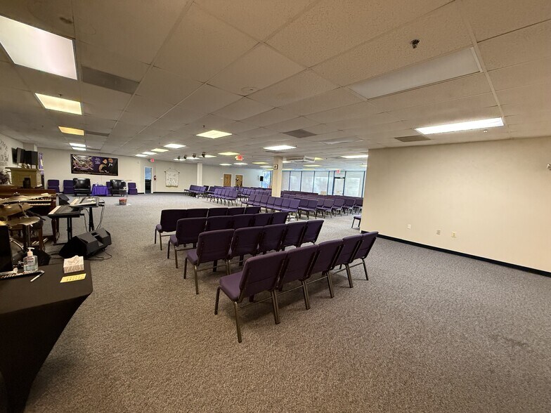 10318-10332 Battleview Pky, Manassas, VA à louer - Photo intérieure - Image 2 de 10