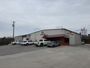 4604 Mill Branch Ln, Knoxville, TN for lease Interior Photo- Image 1 of 8