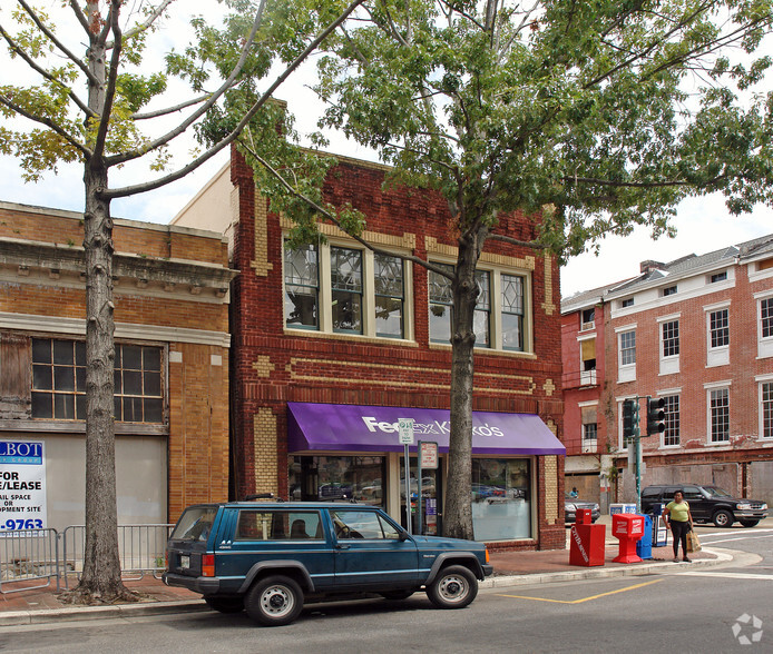 762 St Charles Ave, New Orleans, LA à louer - Photo du bâtiment - Image 2 de 11