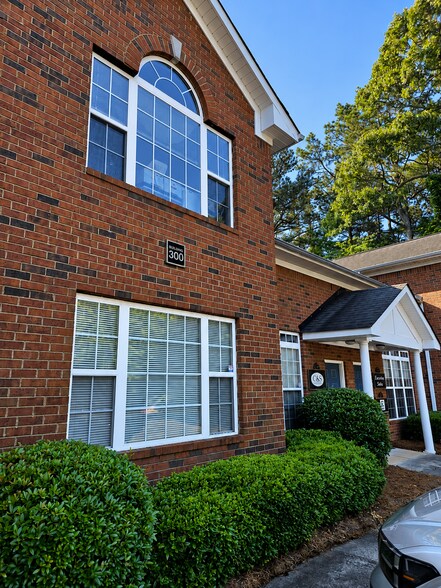 4180 Providence Rd, Marietta, GA à vendre - Photo du bâtiment - Image 1 de 4