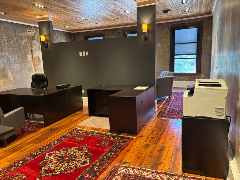14A E Candler st, Winder, GA à louer - Photo du bâtiment - Image 2 de 4