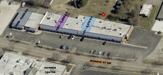More details for 1239-1309 Monroe Ave, New Philadelphia, OH - Retail for Lease