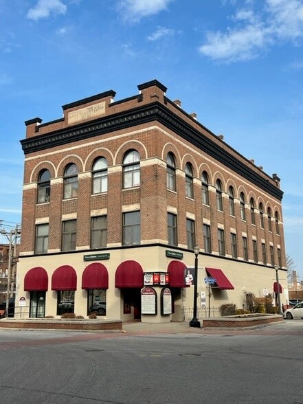 717 Michigan Ave, La Porte, IN for sale - Building Photo - Image 3 of 8