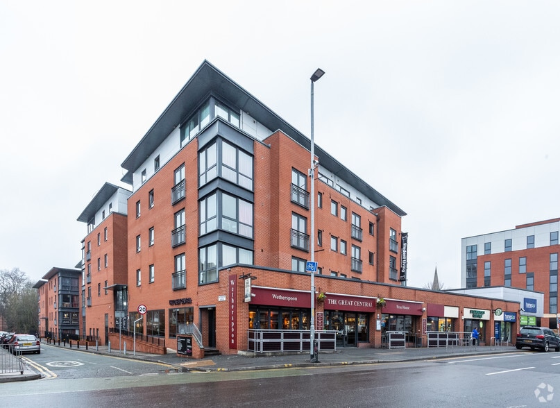 306 Wilmslow Rd, Manchester à louer - Photo principale - Image 1 de 3