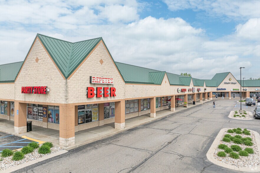 12719 Riley St, Holland, MI for sale - Primary Photo - Image 1 of 8