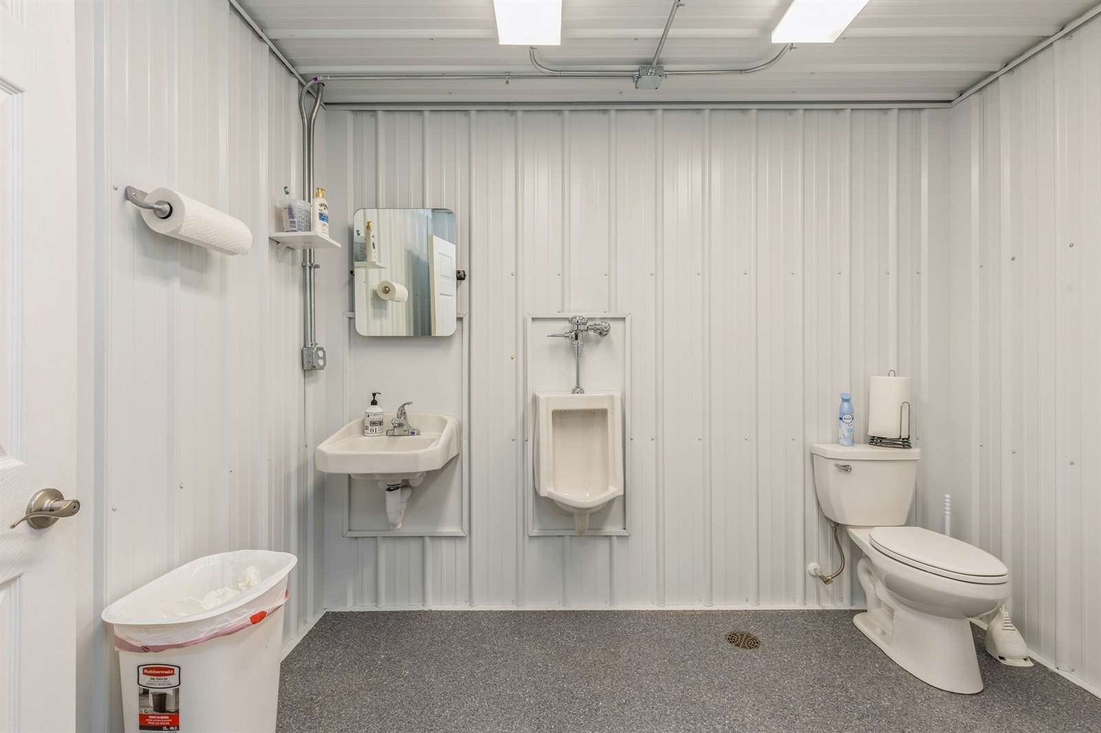 33083 Ute Ave, Waukee, IA for sale Interior Photo- Image 1 of 40