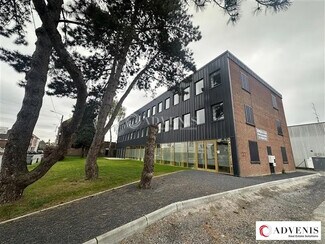 Plus de détails pour Bureau à louer