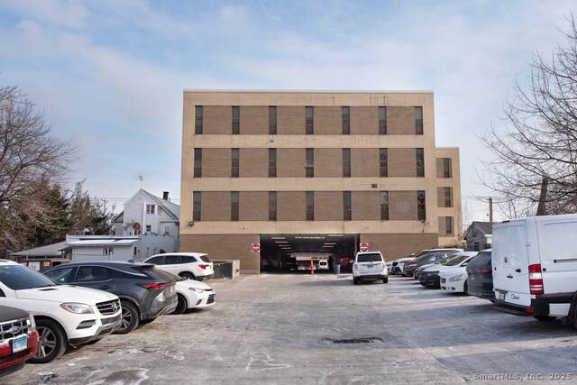 3715 Main St, Bridgeport, CT à vendre - Photo du bâtiment - Image 2 de 28