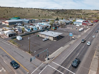 More details for 40 Nw 4th St, Madras, OR - Retail for Sale