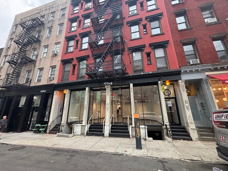 42-44 Grand St, New York, NY for lease - Building Photo - Image 1 of 5