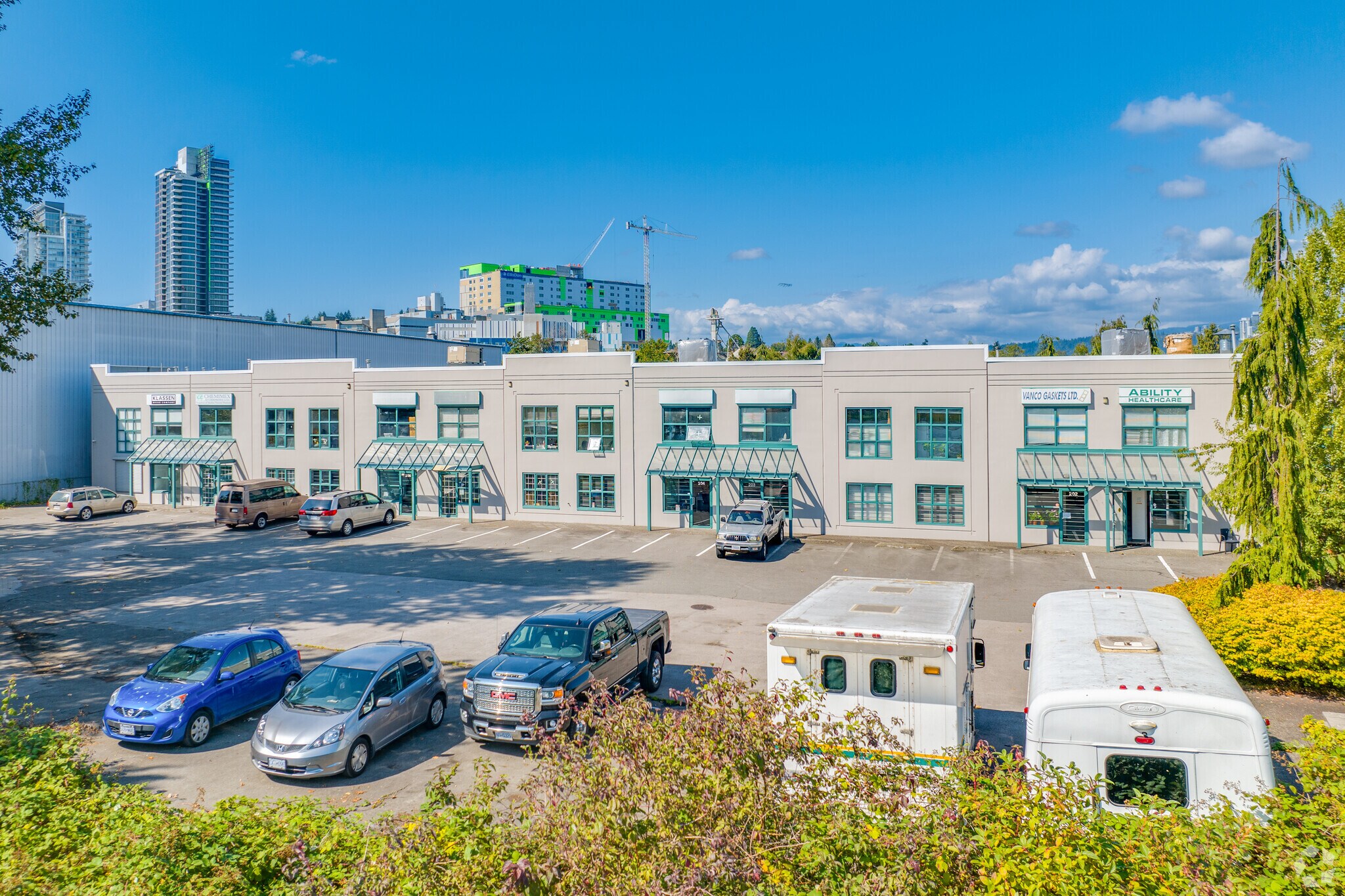 360 Edworthy Way, New Westminster, BC à vendre Photo du bâtiment- Image 1 de 1