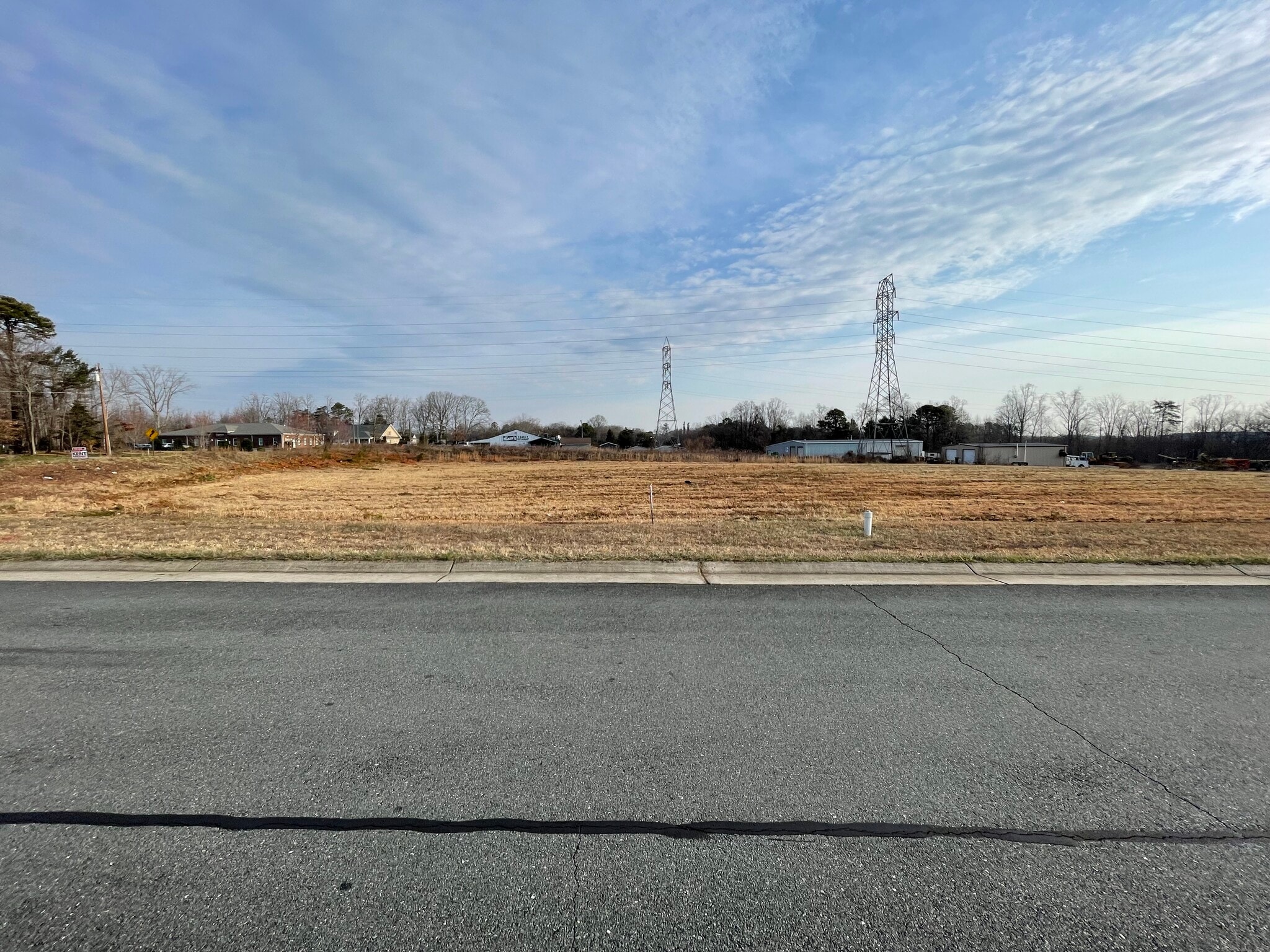 River Birch Ct, King, NC for sale Building Photo- Image 1 of 5