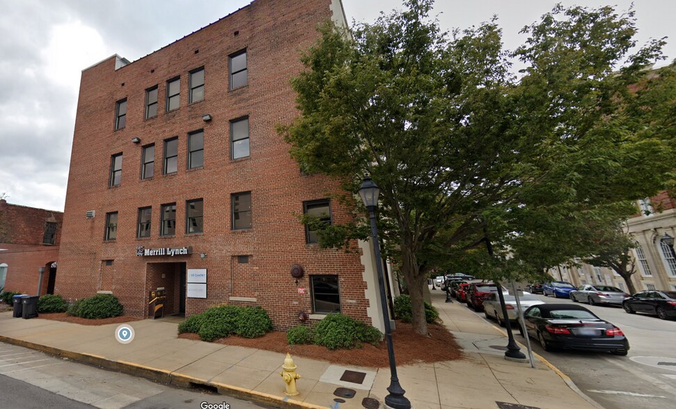 933 Broad St, Augusta, GA à louer - Photo du bâtiment - Image 2 de 31