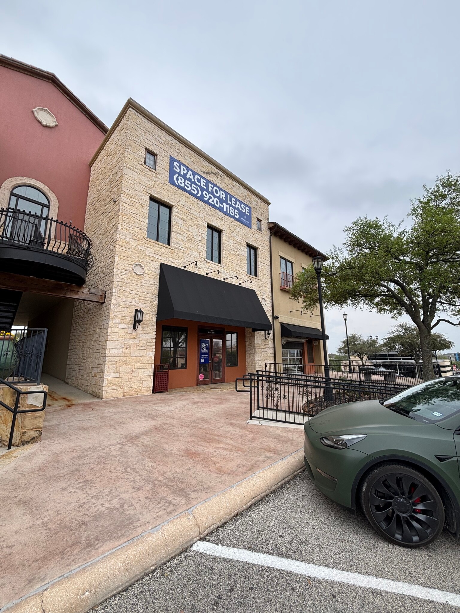 22610 US Hwy 281 N, San Antonio, TX for lease Interior Photo- Image 1 of 3