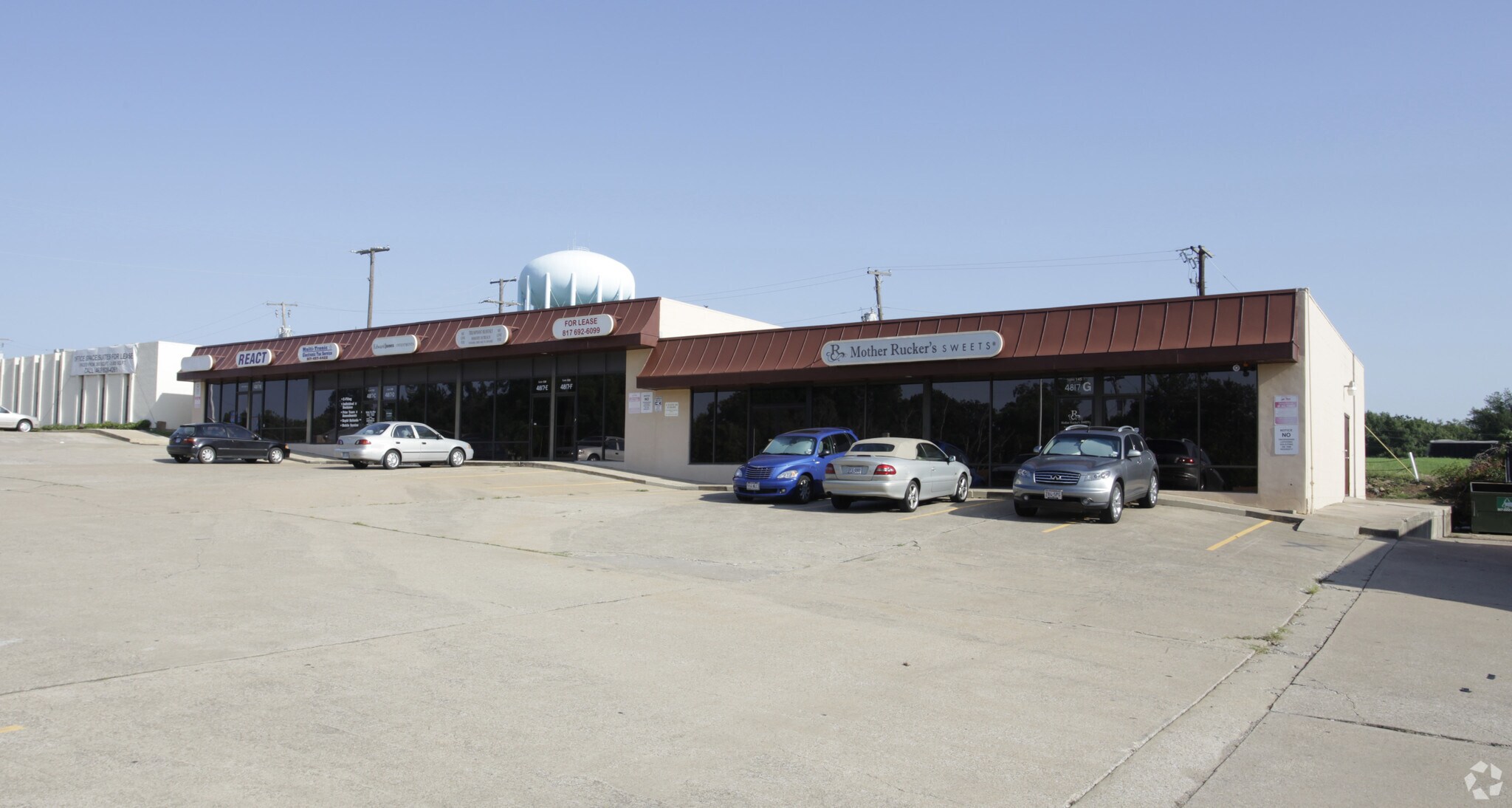 4817 Brentwood Stair Rd, Fort Worth, TX for lease Primary Photo- Image 1 of 12