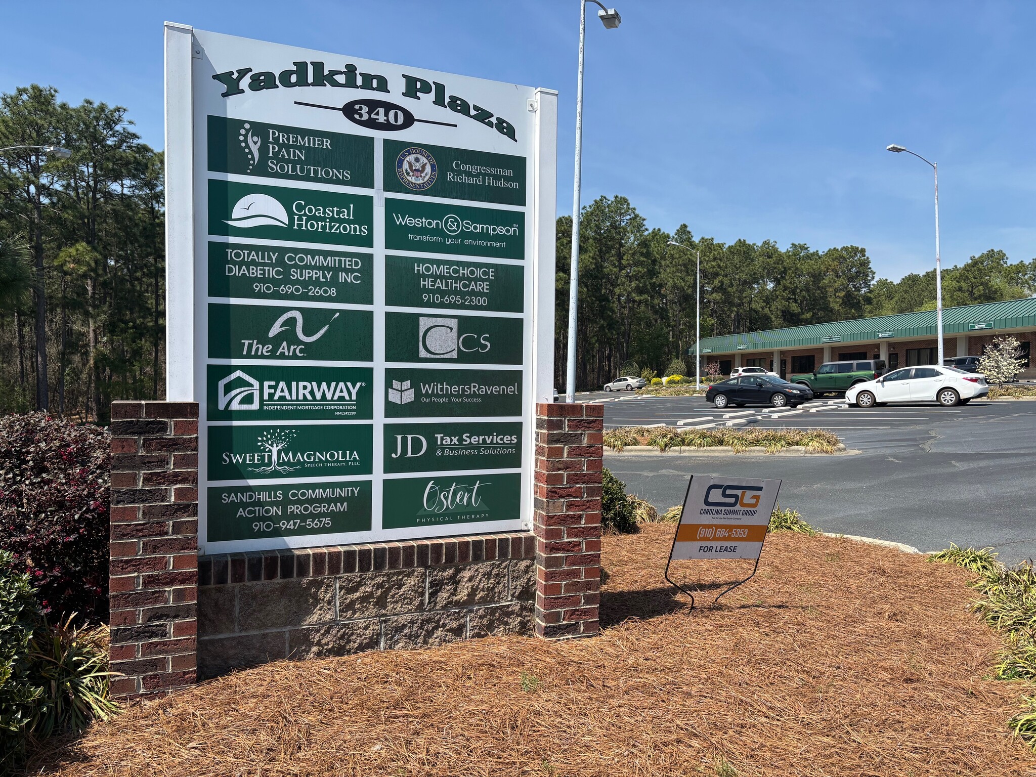 340 Commerce Ave, Southern Pines, NC for lease Building Photo- Image 1 of 14