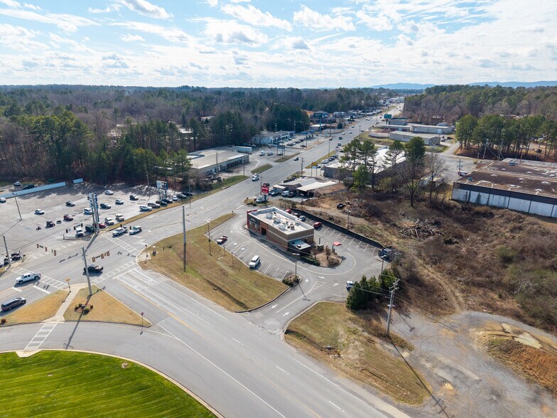2600 Martin Luther King Jr Blvd, Dalton, GA à vendre - Photo du bâtiment - Image 2 de 5