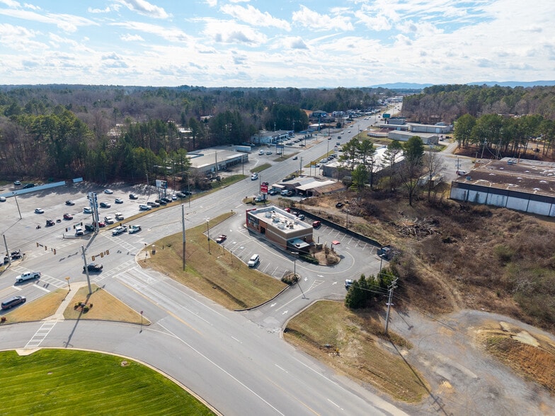 2600 Martin Luther King Jr Blvd, Dalton, GA à vendre - Photo du bâtiment - Image 2 de 5