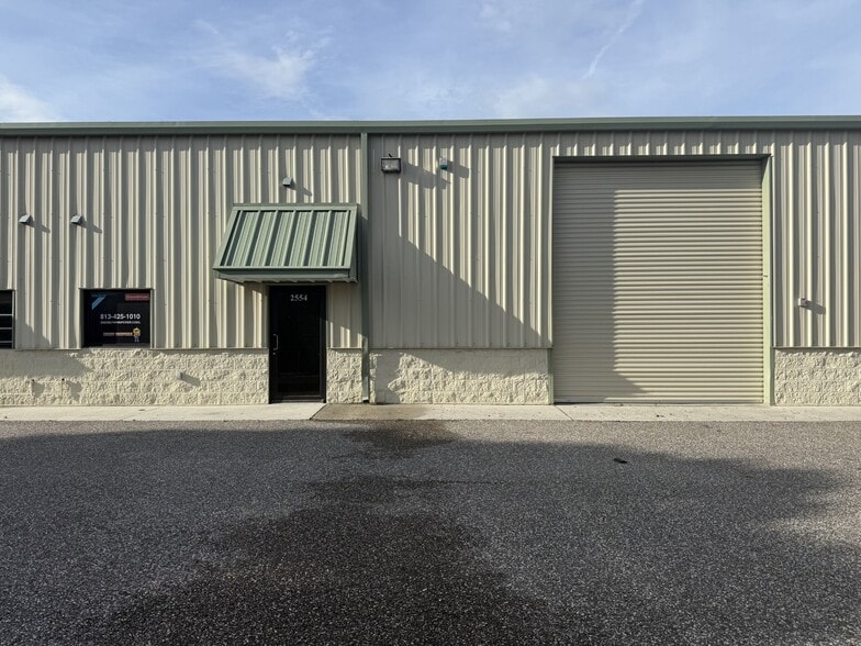 2552-2558 Merchant Ave, Odessa, FL for lease - Building Photo - Image 1 of 16