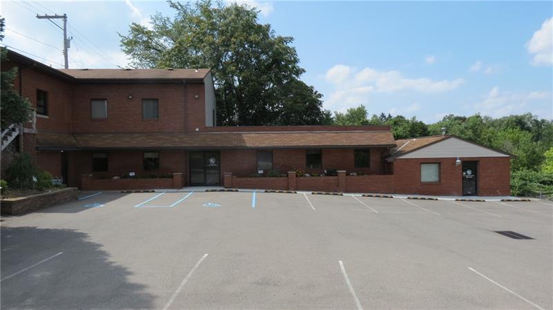 5676 Steubenville Pike, McKees Rocks, PA for lease Building Photo- Image 1 of 17