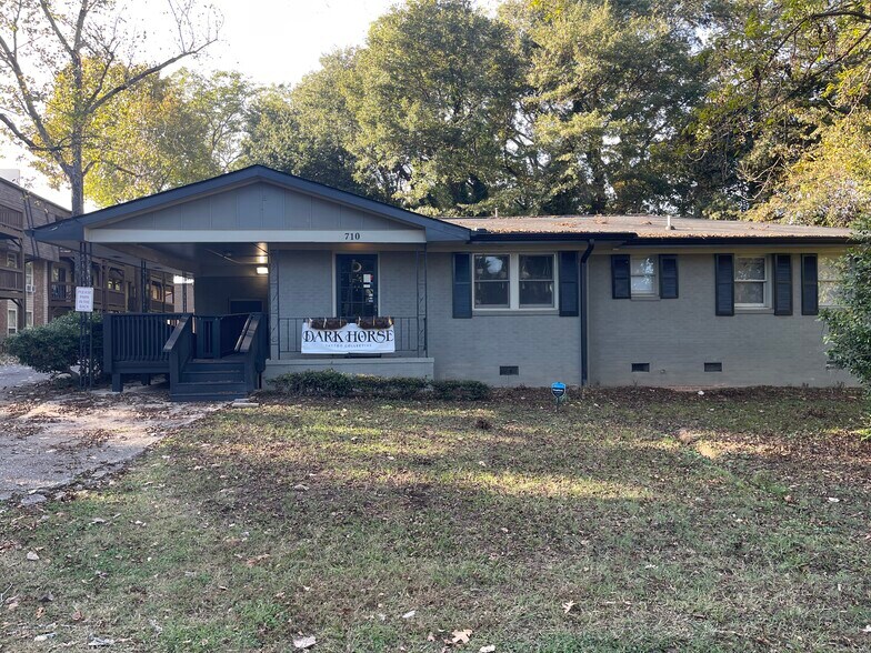 710 Gaines School Rd, Athens, GA à vendre - Photo principale - Image 1 de 14