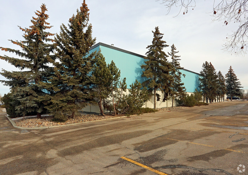 14410-14436 121A Av NW, Edmonton, AB for lease - Building Photo - Image 2 of 2