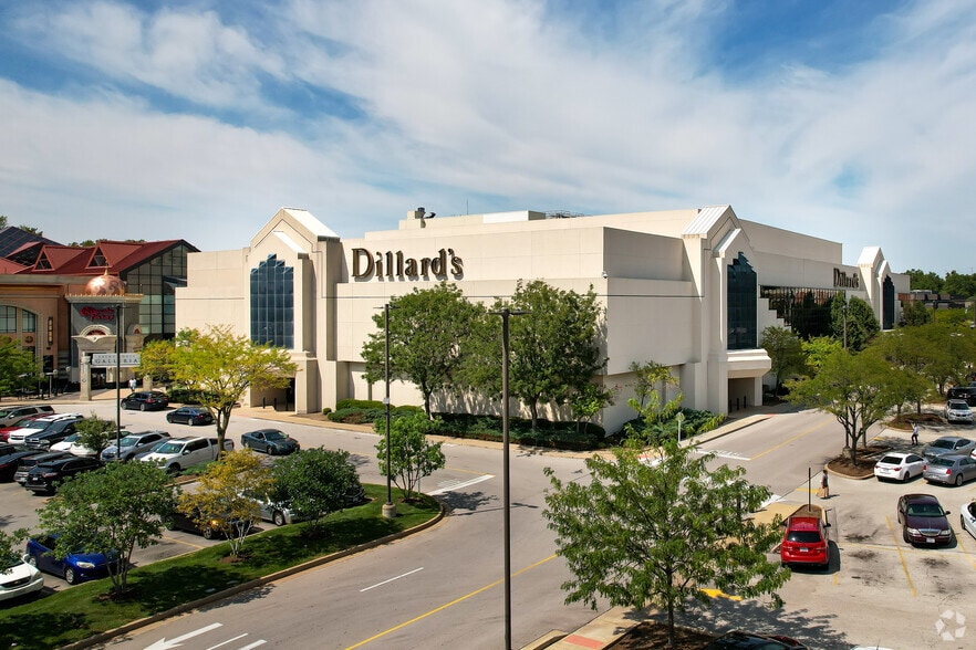 1155-2461 St. Louis Galleria, Saint Louis, MO for lease - Building Photo - Image 2 of 8