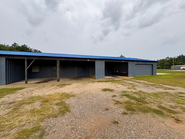 6490 US-29 Hwy, Molino, FL à louer - Photo du bâtiment - Image 1 de 8
