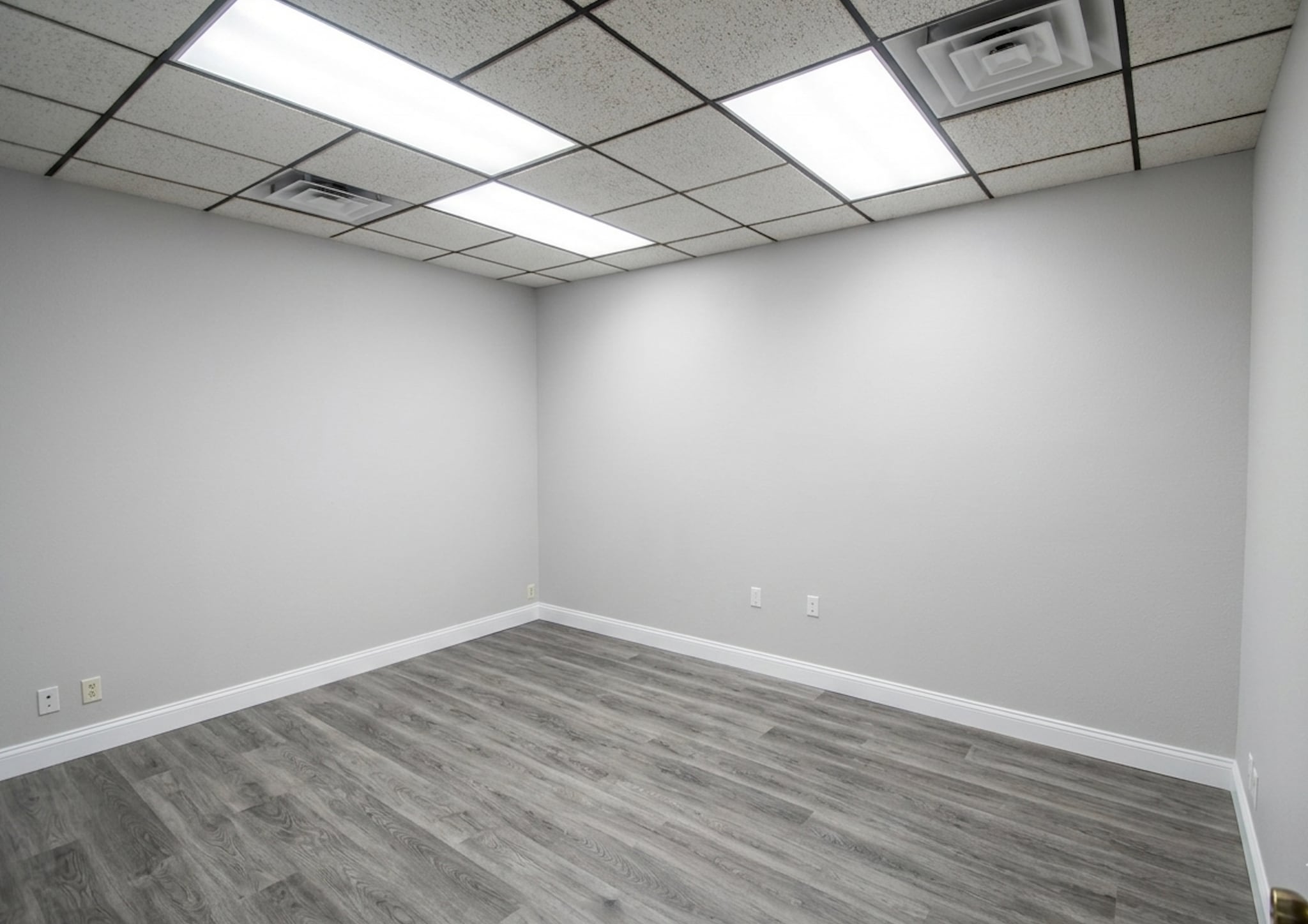 1455-1515 E Tropicana Ave, Las Vegas, NV for lease Interior Photo- Image 1 of 2