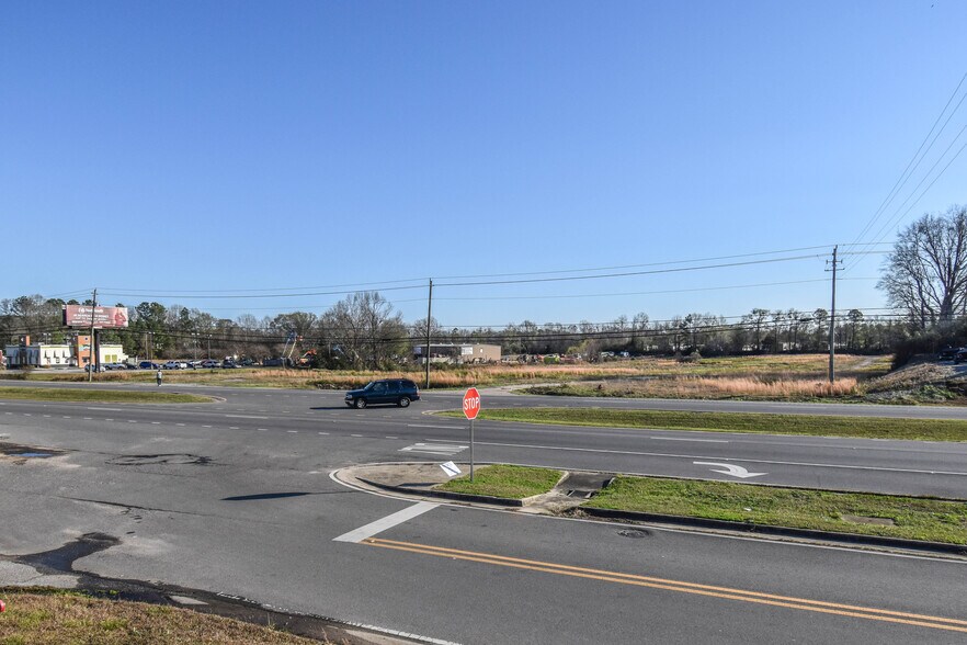 5105 McFarland Blvd, Northport, AL for sale - Primary Photo - Image 3 of 6