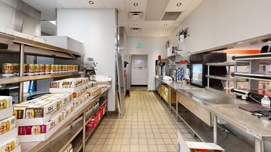 550 Somerset Ter NE, Atlanta, GA à louer Photo intérieure- Image 2 de 14