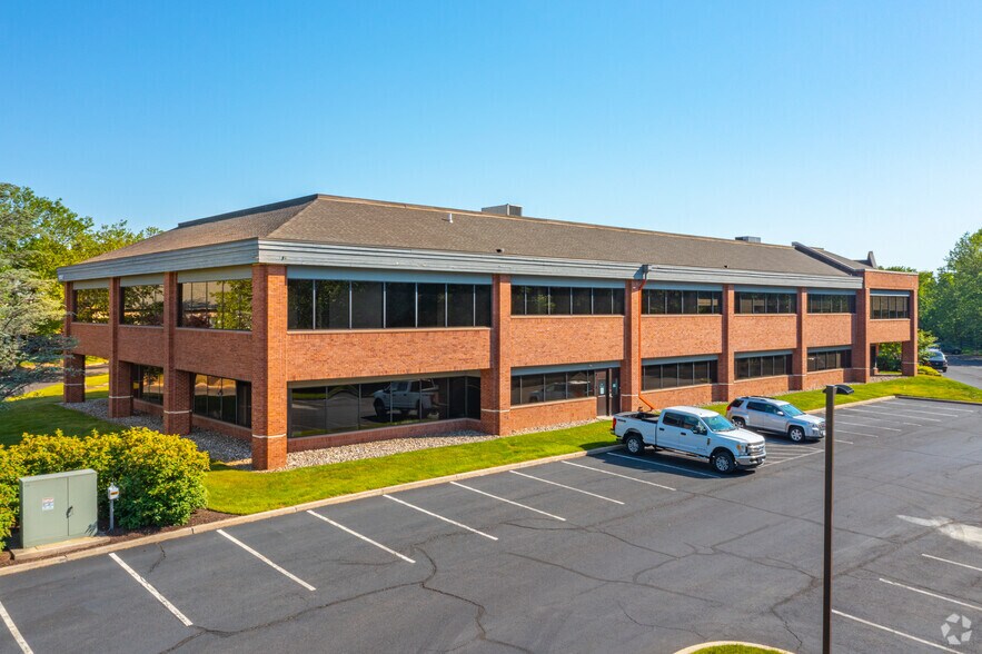 1155 Business Center Dr, Horsham Township, PA à louer - Photo du bâtiment - Image 2 de 6