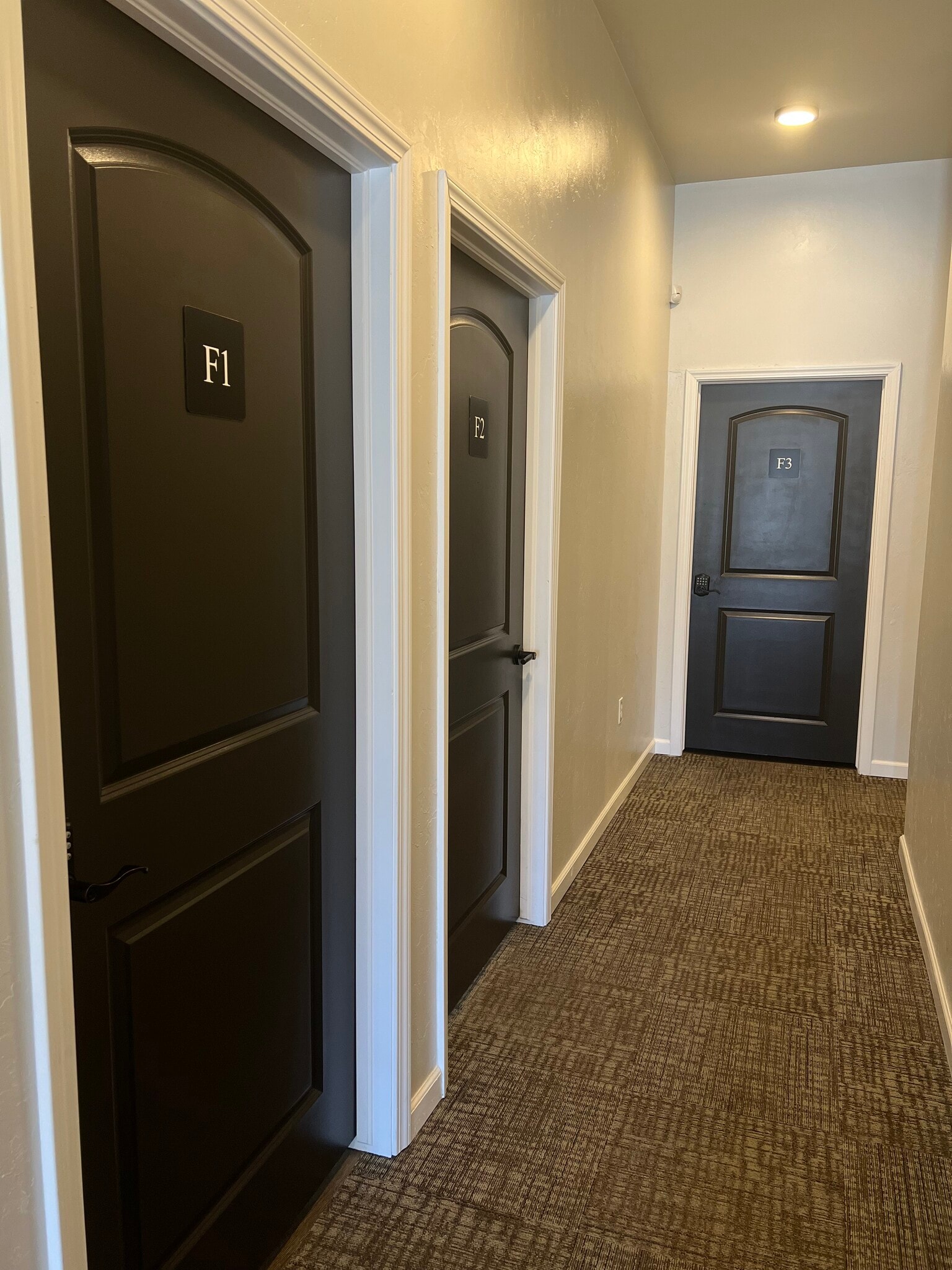 11900 N MacArthur, Oklahoma City, OK for lease Building Photo- Image 1 of 6