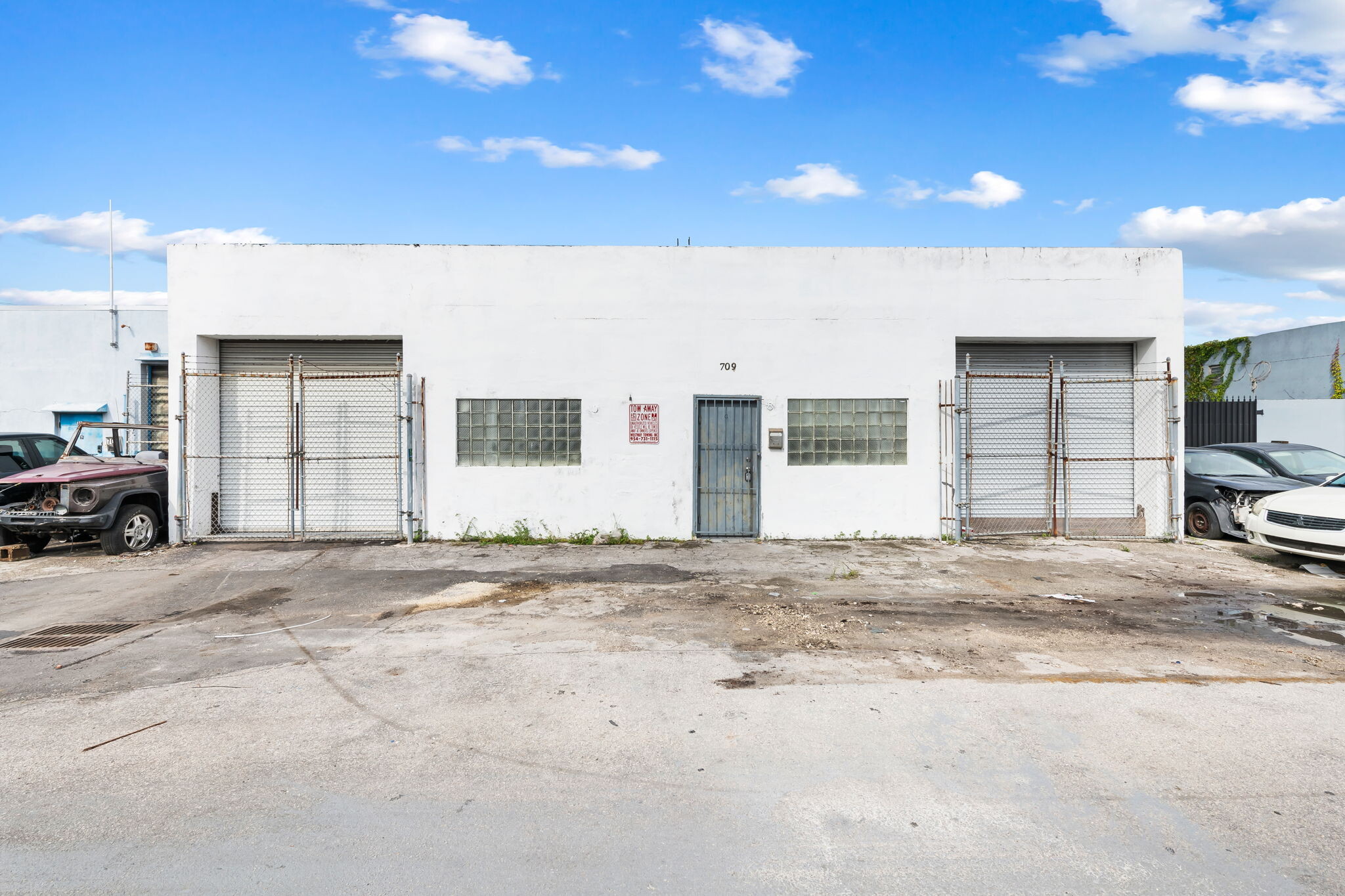 709 NW 8th Ave, Fort Lauderdale, FL for lease Building Photo- Image 1 of 25
