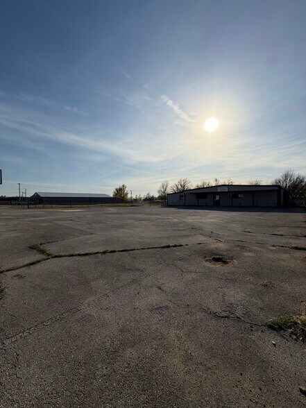 5550 S Highway 97, Sand Springs, OK à vendre - Photo du bâtiment - Image 2 de 26