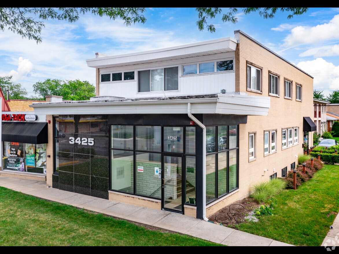 3425 Dempster St, Skokie, IL for sale Primary Photo- Image 1 of 50