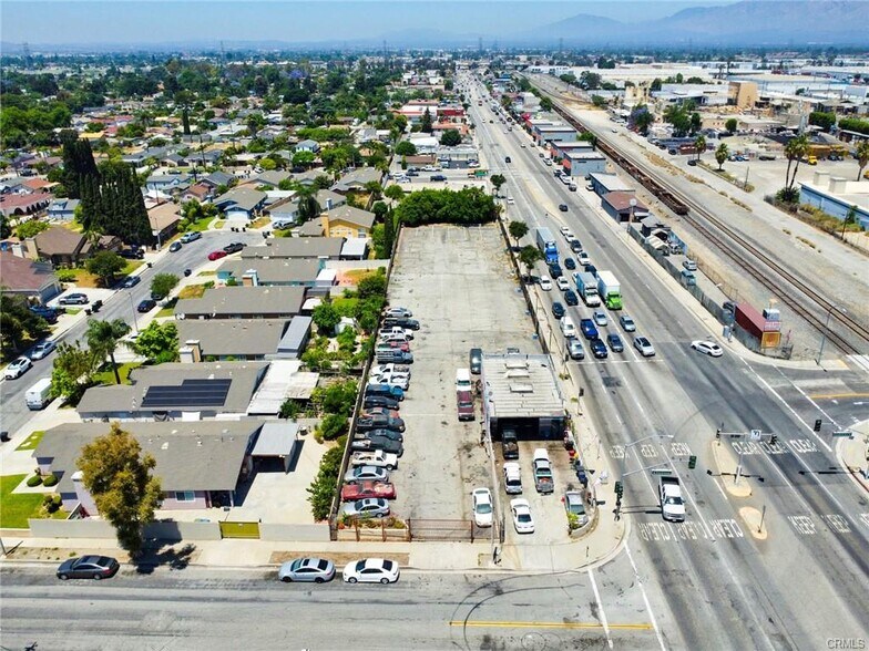 13540 Valley Blvd, La Puente, CA à vendre - Photo du bâtiment - Image 3 de 16