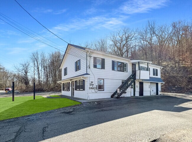 More details for 13 US Highway 206 S, Sandyston, NJ - Retail for Sale