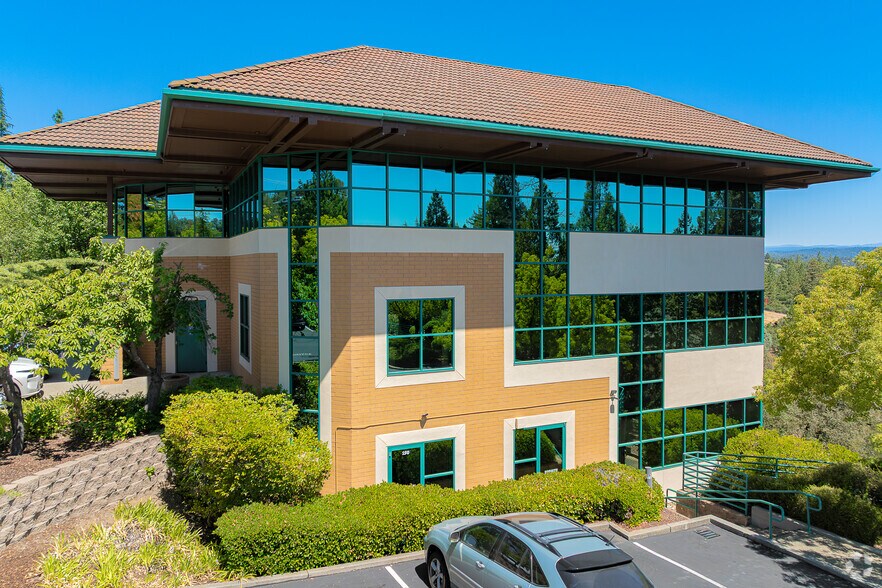 13620 Lincoln Way, Auburn, CA à vendre - Photo du bâtiment - Image 2 de 4