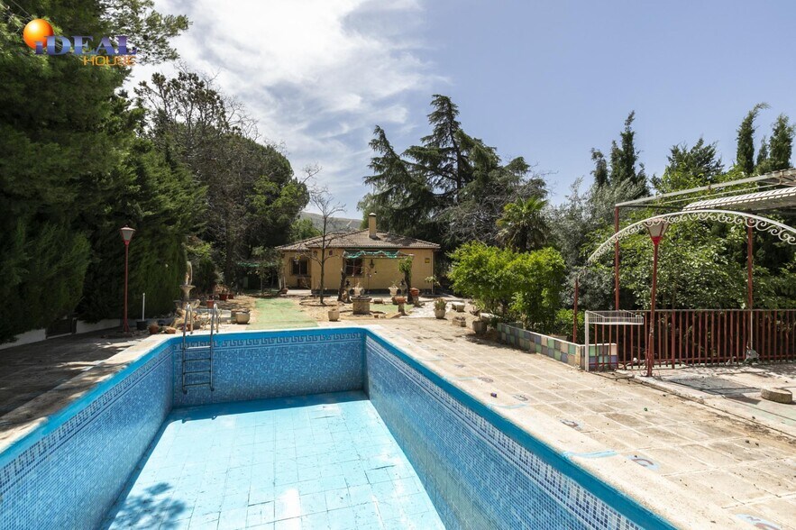 Plaza Trajano, 24, Cenes de la Vega, Granada à vendre - Photo du bâtiment - Image 2 de 36