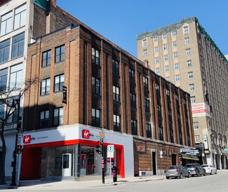 Plus de détails pour 1221 Rue Sainte-Catherine O, Montréal, QC - Vente au détail à vendre