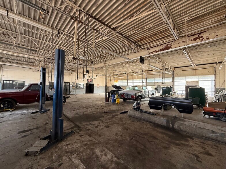 1634 Gordon Hwy, Augusta, GA à louer - Photo du bâtiment - Image 2 de 12