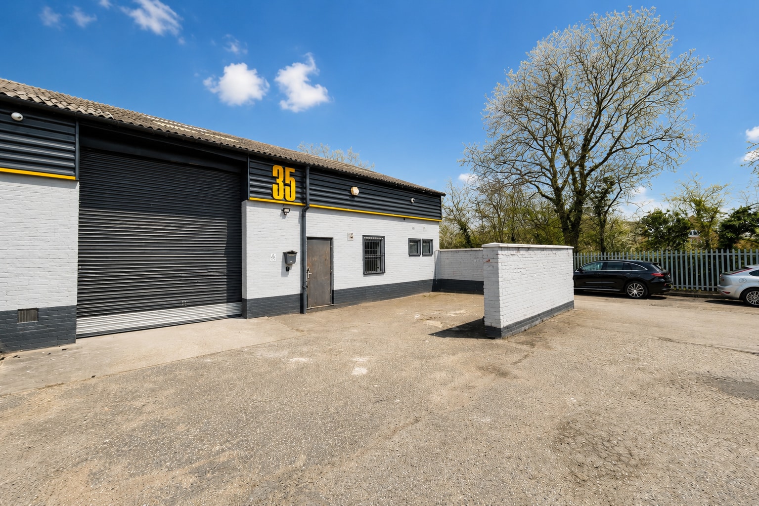 Redhills Rd, South Woodham Ferrers for lease Interior Photo- Image 1 of 4