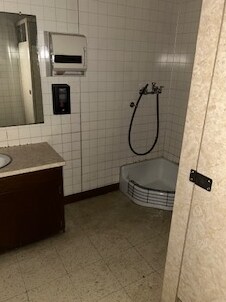 2830 Breard St, Monroe, LA for sale - Interior Photo - Image 2 of 14