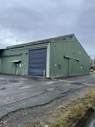 Plus de détails pour 61 River Rd, Redbank - Industriel à louer