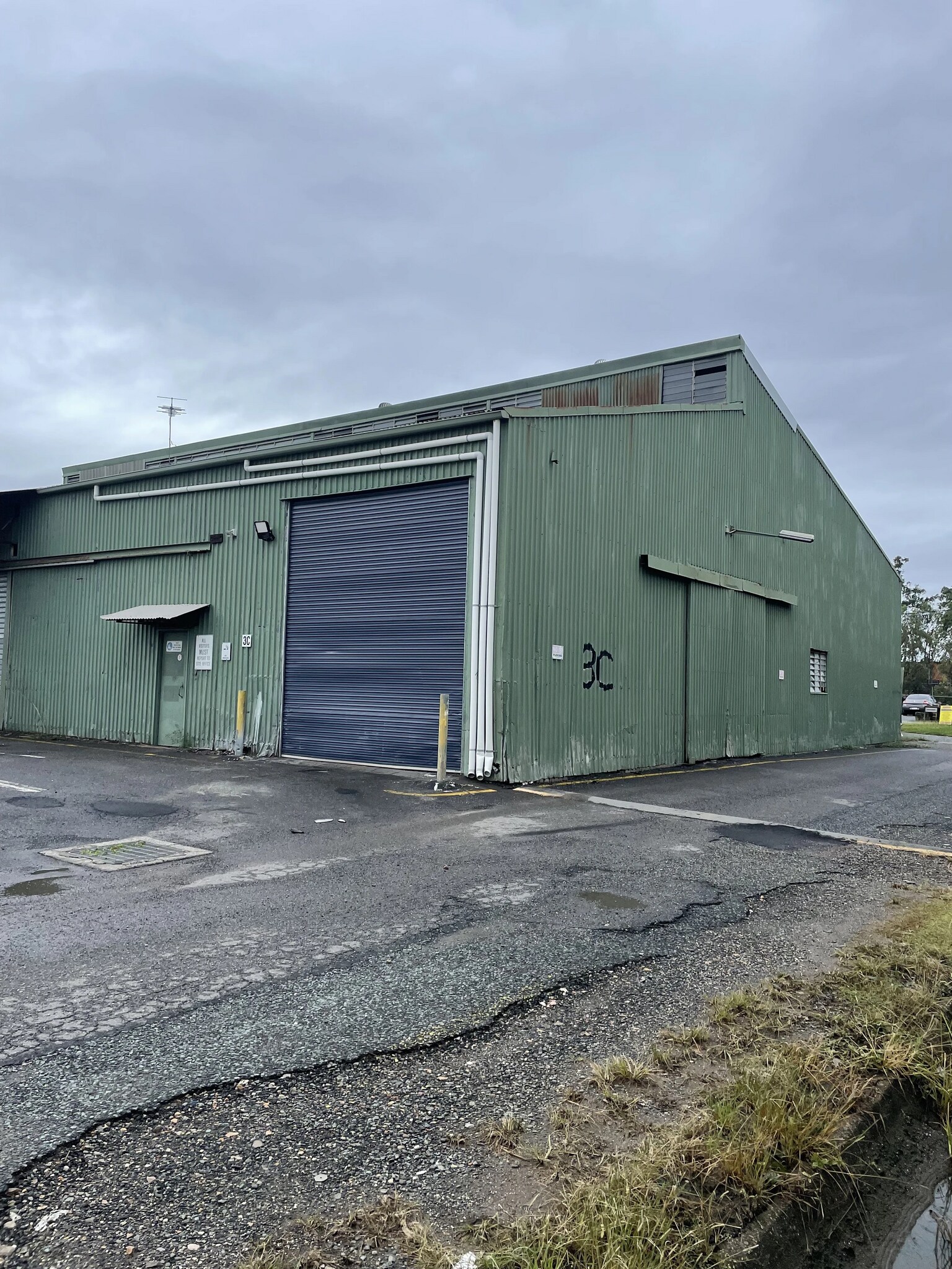 61 River Rd, Redbank for lease Primary Photo- Image 1 of 2